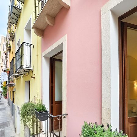 Oidu - Cagliari Suites Buitenkant foto
