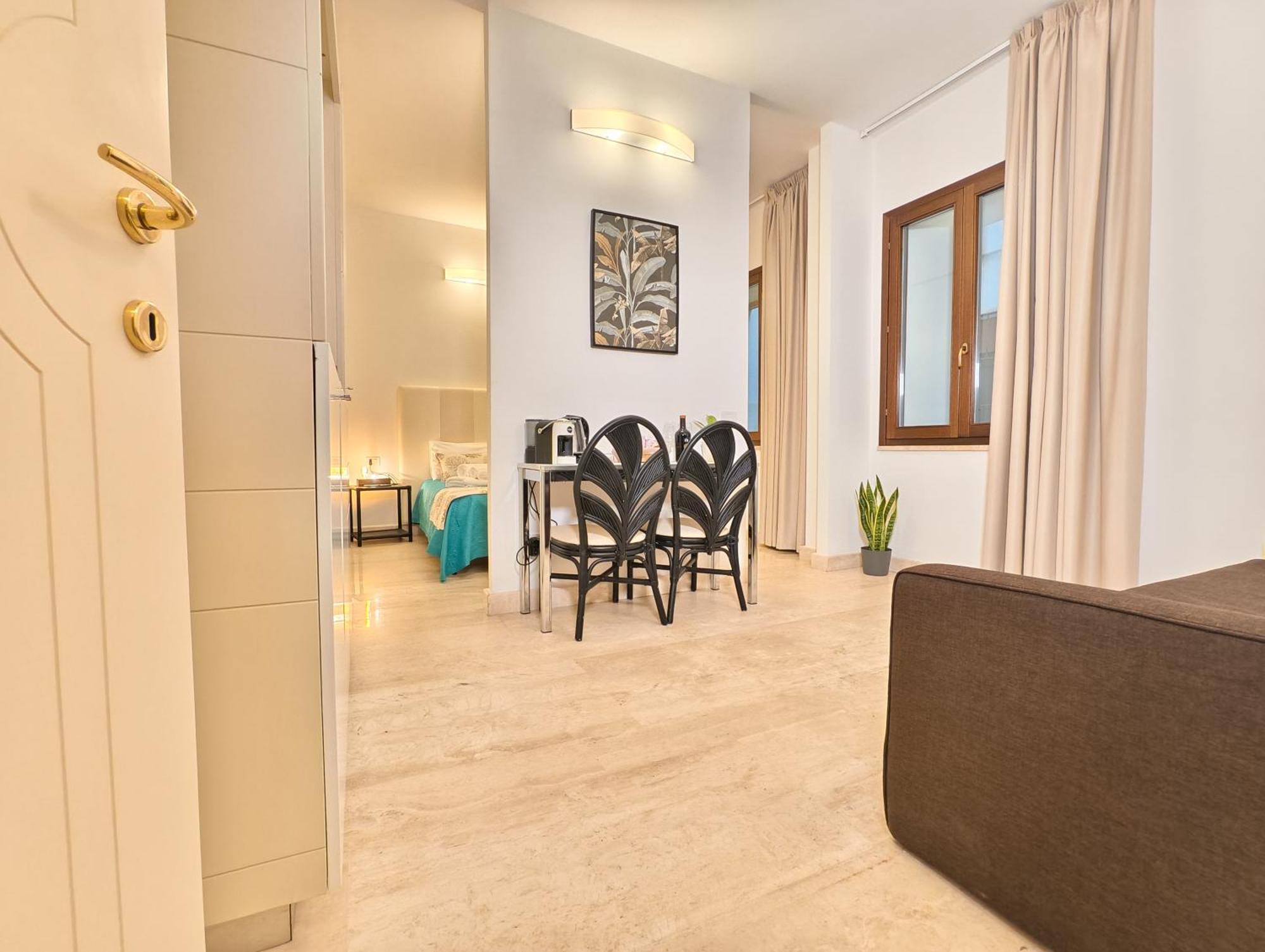 Oidu - Cagliari Suites Buitenkant foto